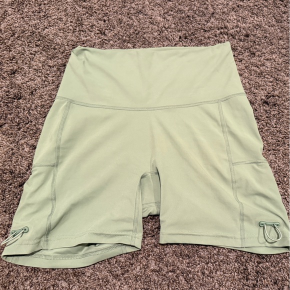 Gymshark Legacy Shorts - Picture 4 of 6